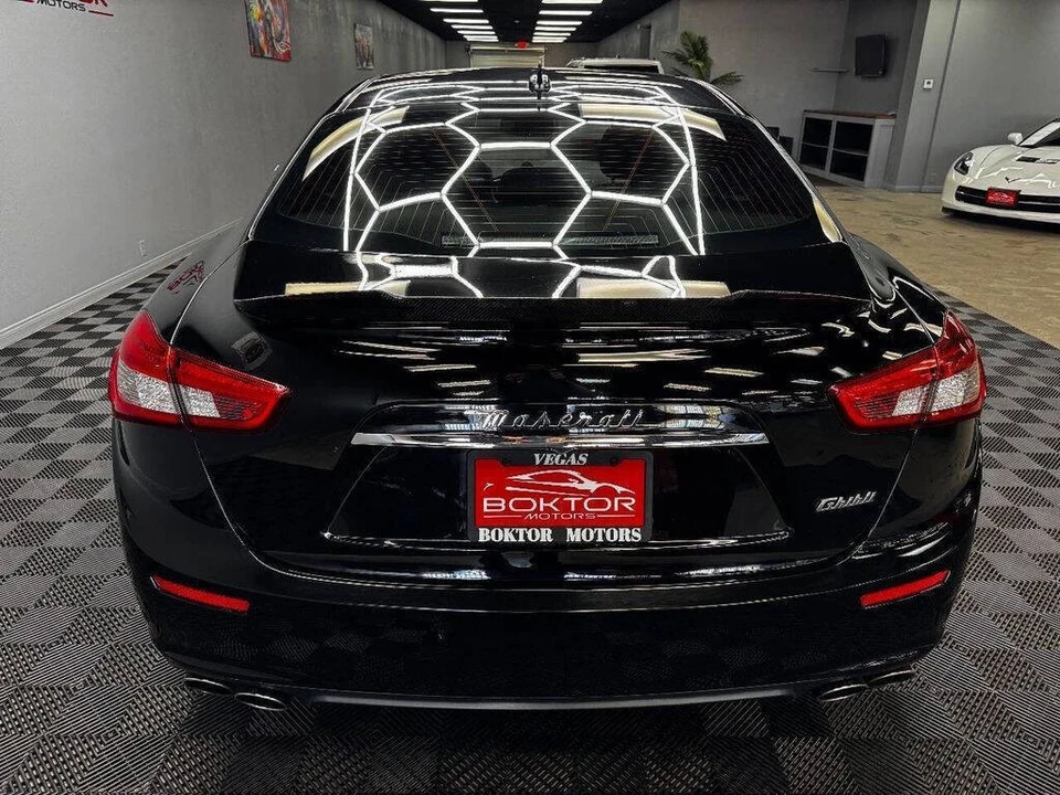 2016 Maserati Ghibli 3rd Gen - Image 13 of 31