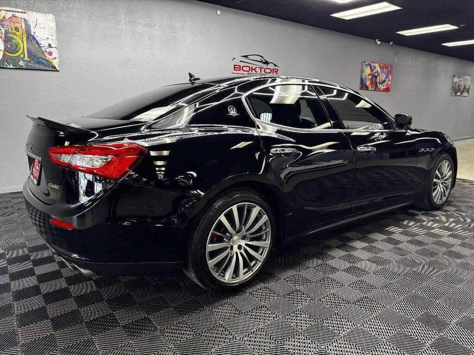 2016 Maserati Ghibli 3rd Gen - Image 15 of 31