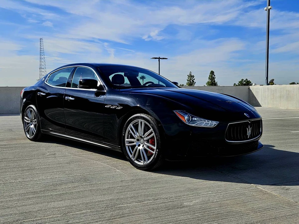 2016 Maserati Ghibli 3rd Gen - Image 3 of 18