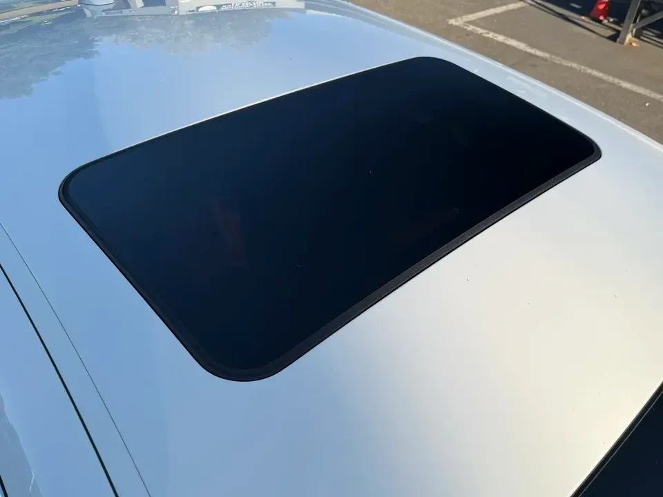 2016 Maserati Ghibli 3rd Gen - Image 5 of 16