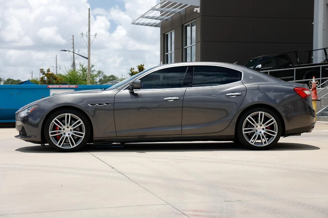 2016 Maserati Ghibli 3rd Gen - Image 3 of 31