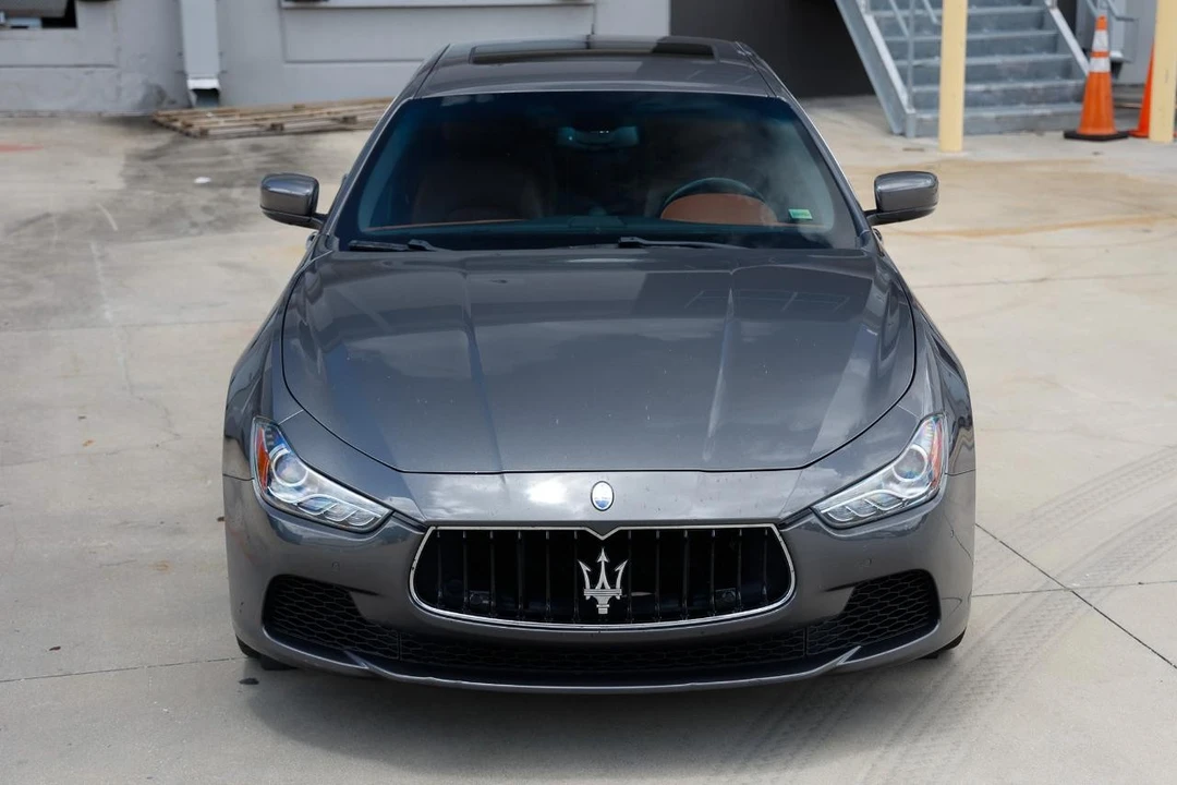 2016 Maserati Ghibli 3rd Gen - Image 19 of 31