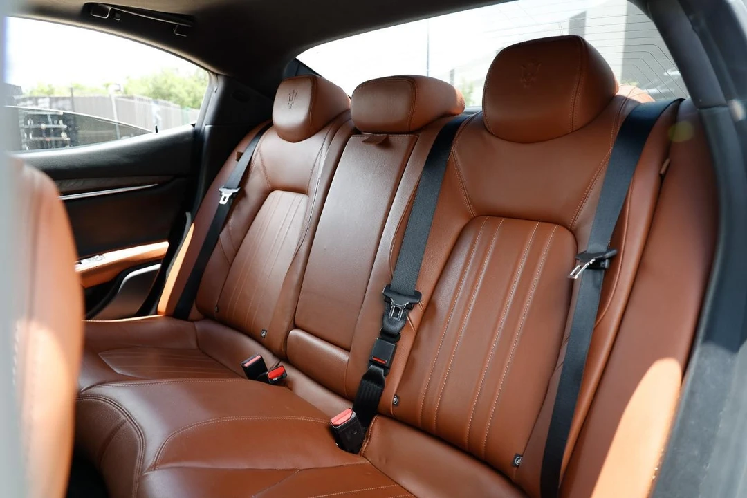 2016 Maserati Ghibli 3rd Gen - Image 8 of 31