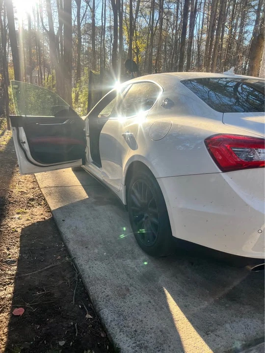 2016 Maserati Ghibli 3rd Gen - Image 2 of 13
