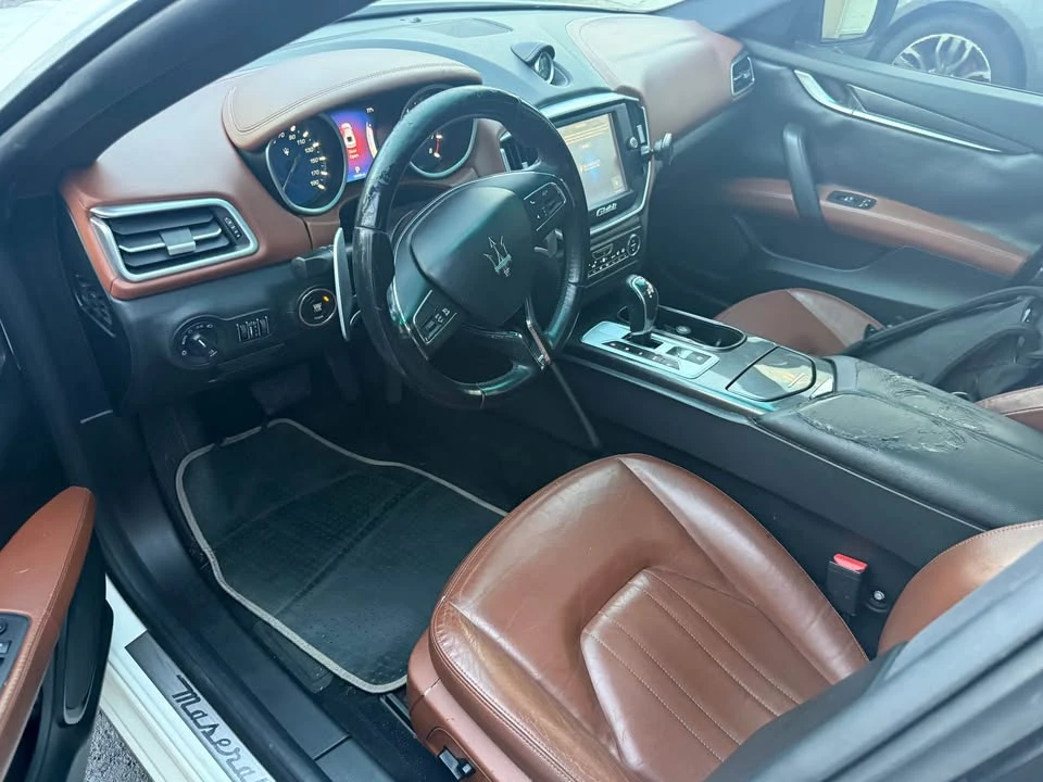 2016 Maserati Ghibli 3rd Gen - Image 11 of 16