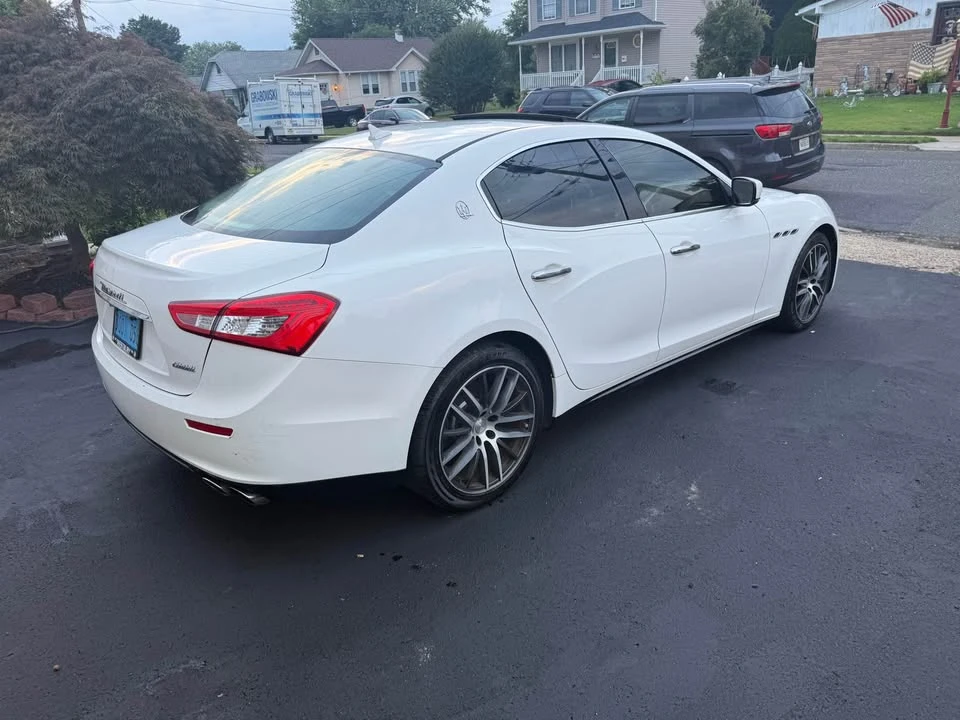 2016 Maserati Ghibli 3rd Gen - Image 5 of 16