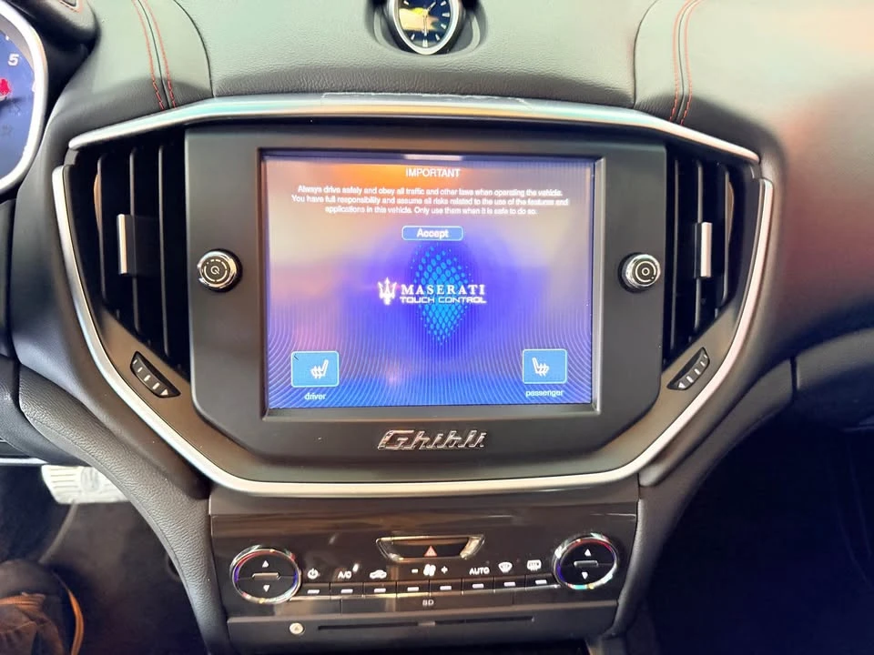 2016 Maserati Ghibli 3rd Gen - Image 15 of 20