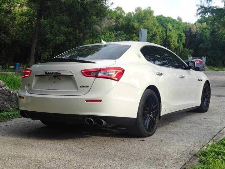 2016 Maserati Ghibli 3rd Gen - Image 5 of 15