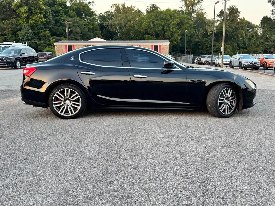 2016 Maserati Ghibli 3rd Gen - Image 5 of 16