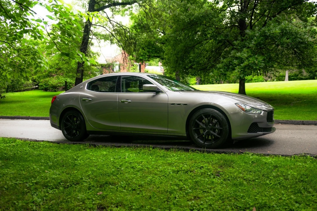 2016 Maserati Ghibli 3rd Gen - Image 15 of 31