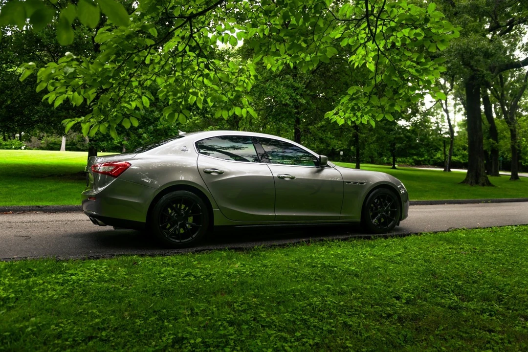 2016 Maserati Ghibli 3rd Gen - Image 19 of 31