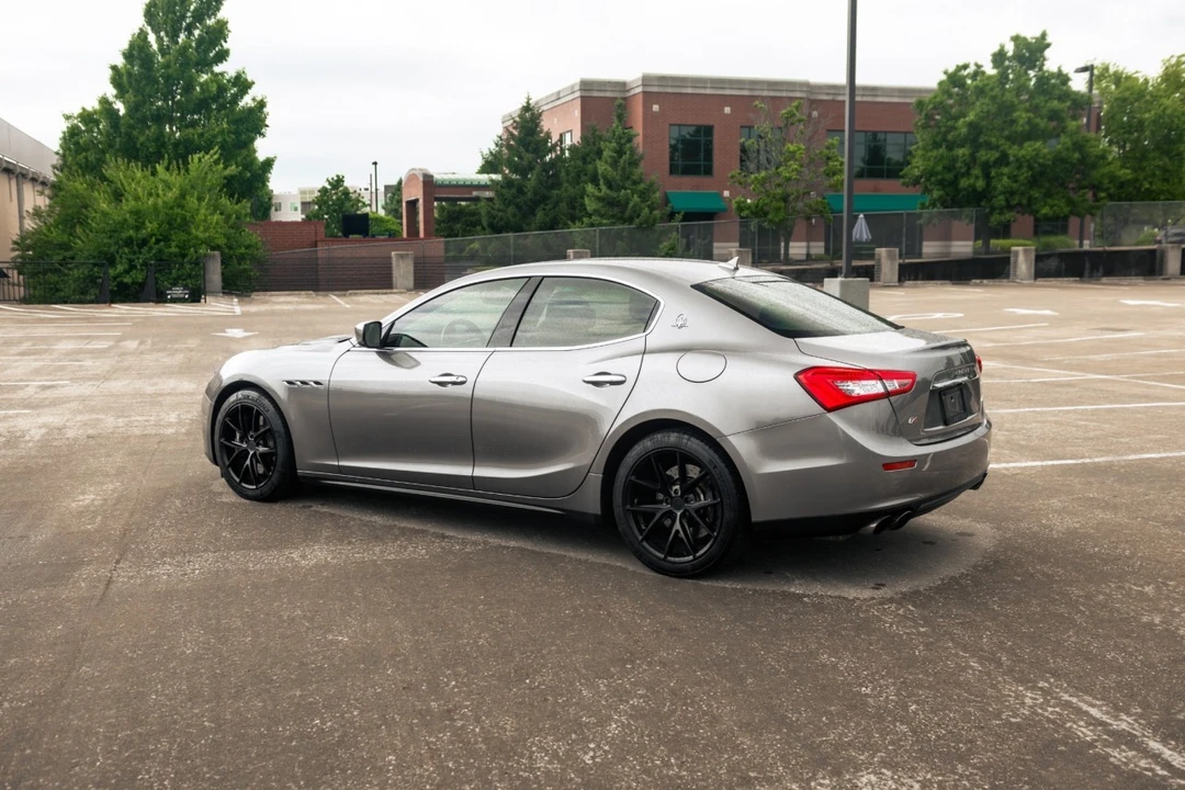2016 Maserati Ghibli 3rd Gen - Image 27 of 31
