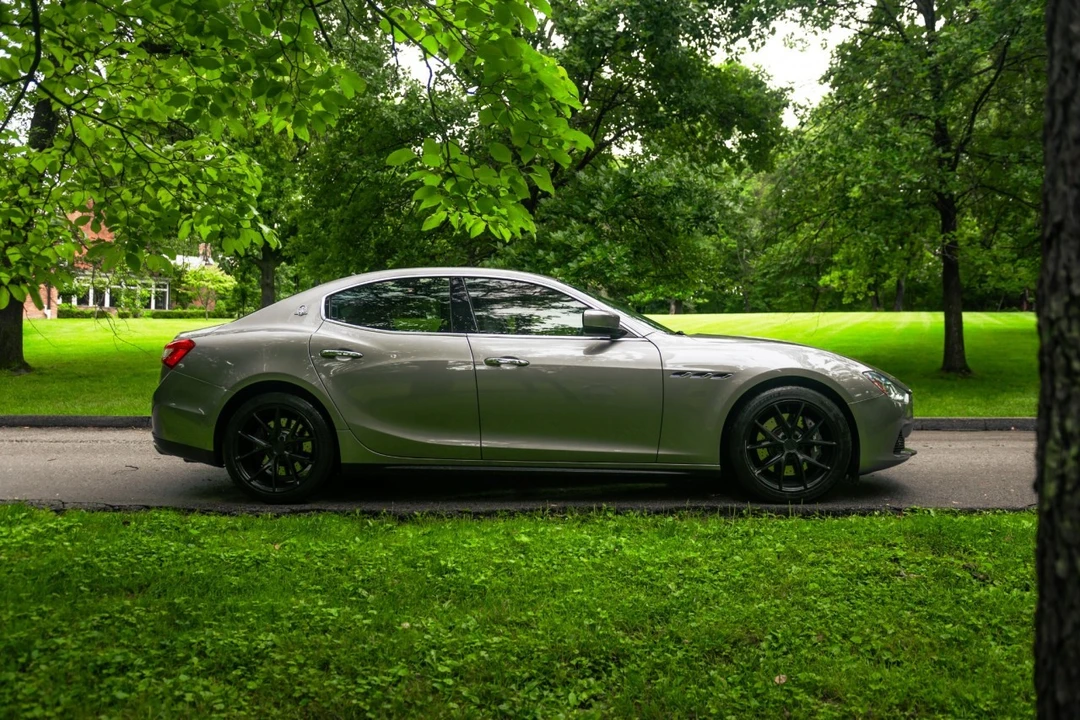 2016 Maserati Ghibli 3rd Gen - Image 18 of 31