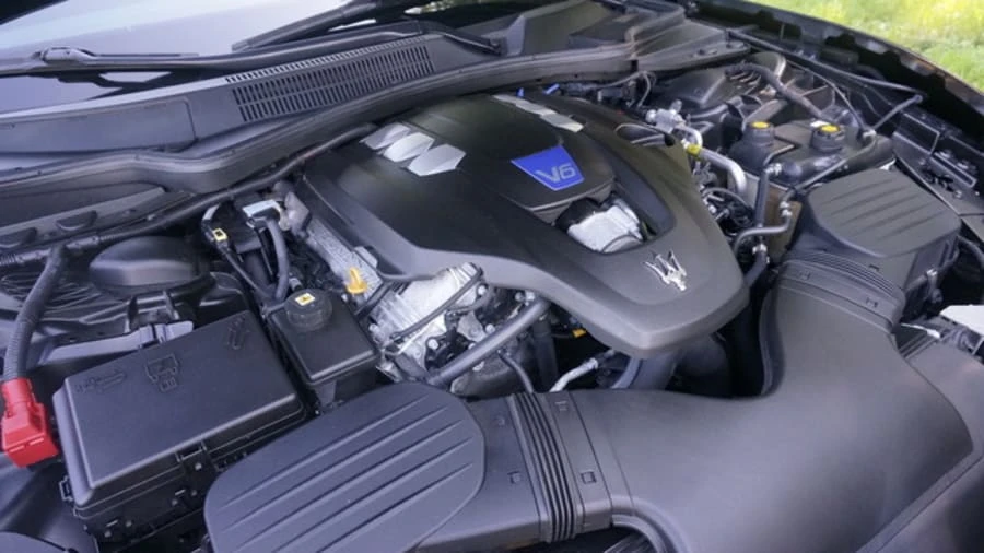 2016 Maserati Ghibli 3rd Gen - Image 10 of 12