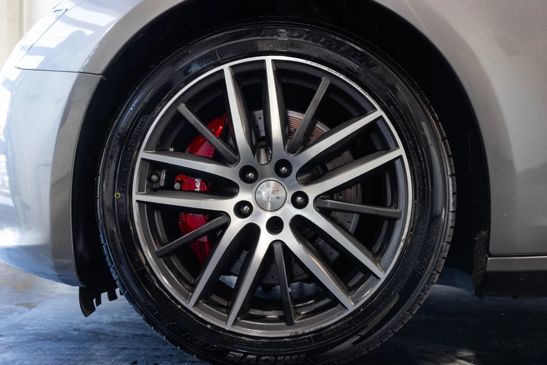 2016 Maserati Ghibli 3rd Gen - Image 5 of 21