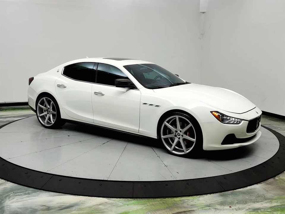 2016 Maserati Ghibli 3rd Gen - Image 3 of 31