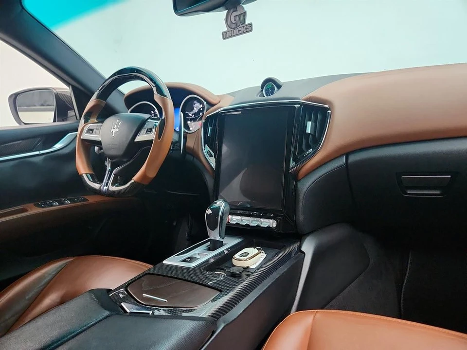 2016 Maserati Ghibli 3rd Gen - Image 22 of 31