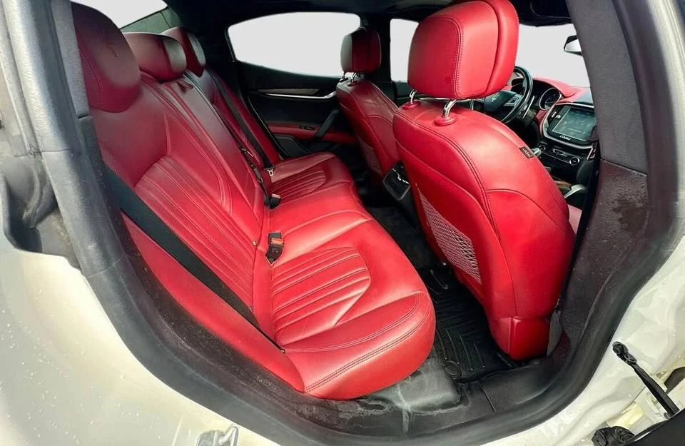 2016 Maserati Ghibli 3rd Gen - Image 15 of 18