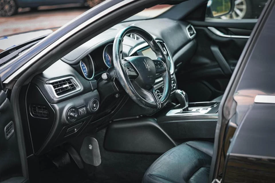 2016 Maserati Ghibli 3rd Gen - Image 7 of 14