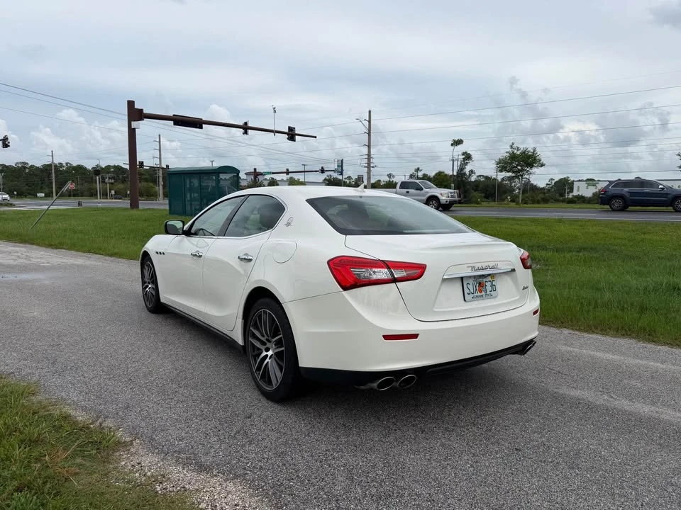 2016 Maserati Ghibli 3rd Gen - Image 5 of 17