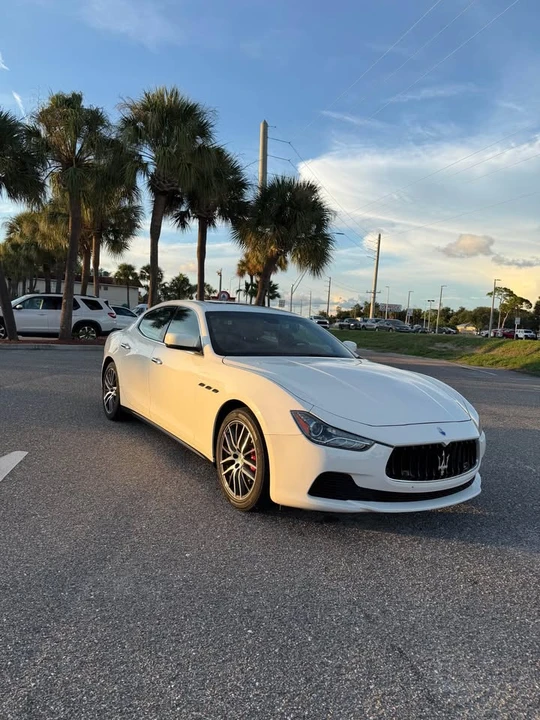 2016 Maserati Ghibli 3rd Gen - Image 11 of 19