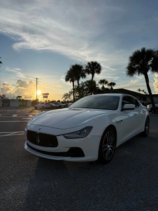 2016 Maserati Ghibli 3rd Gen - Image 17 of 19