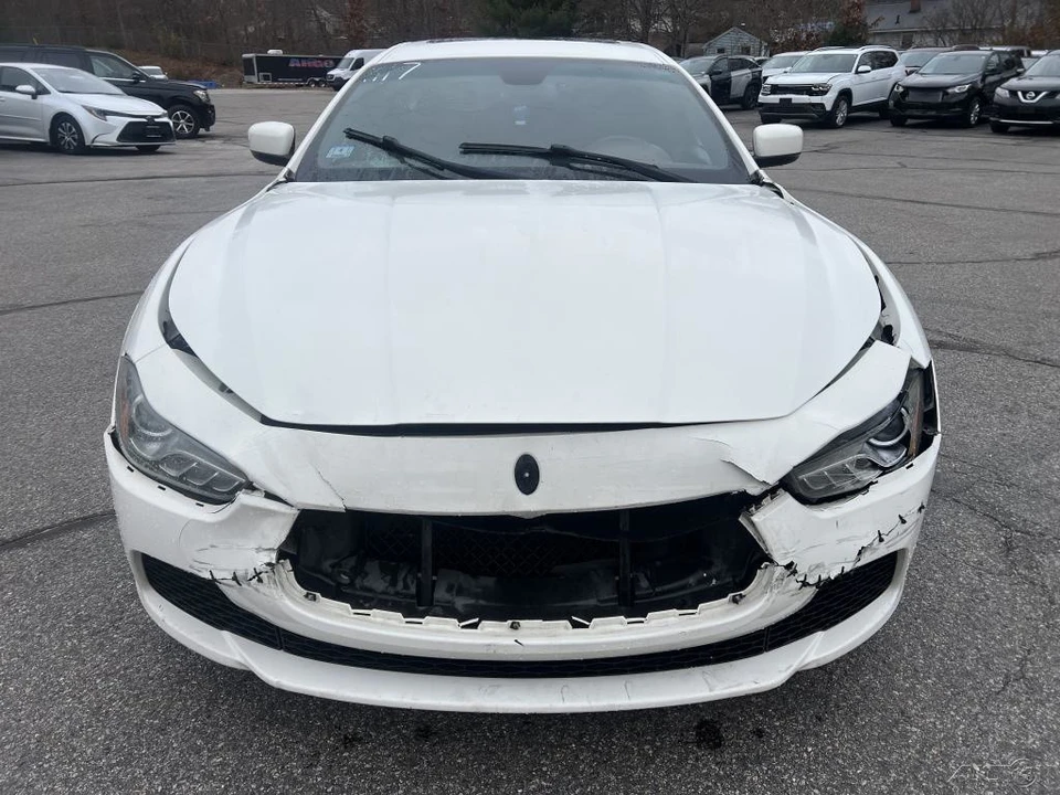 2016 Maserati Ghibli 3rd Gen - Image 9 of 12