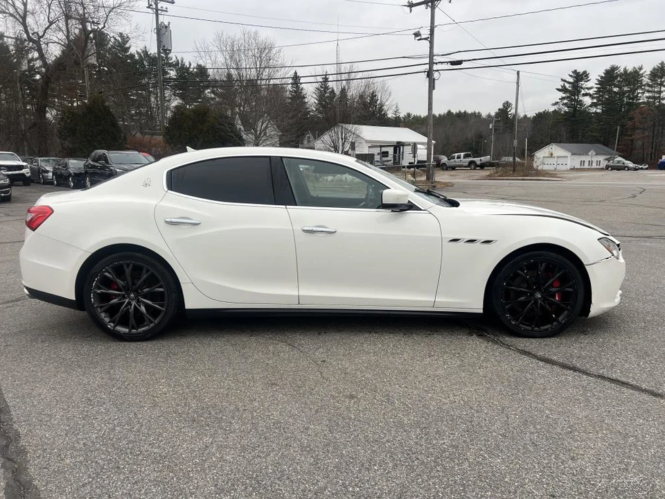 2016 Maserati Ghibli 3rd Gen - Image 2 of 12