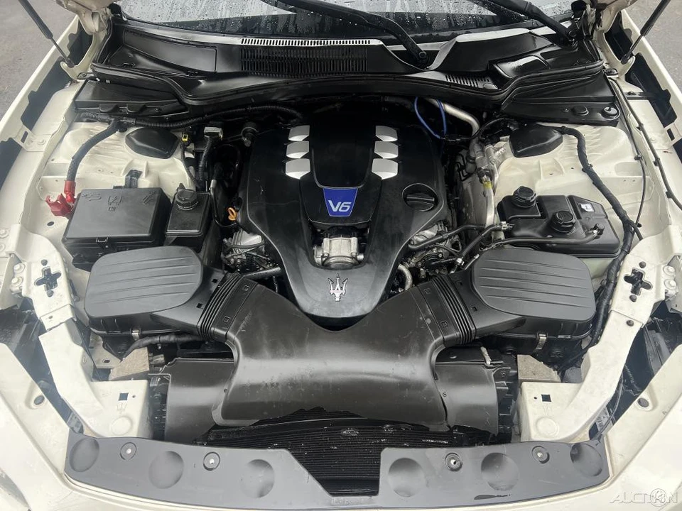 2016 Maserati Ghibli 3rd Gen - Image 5 of 12