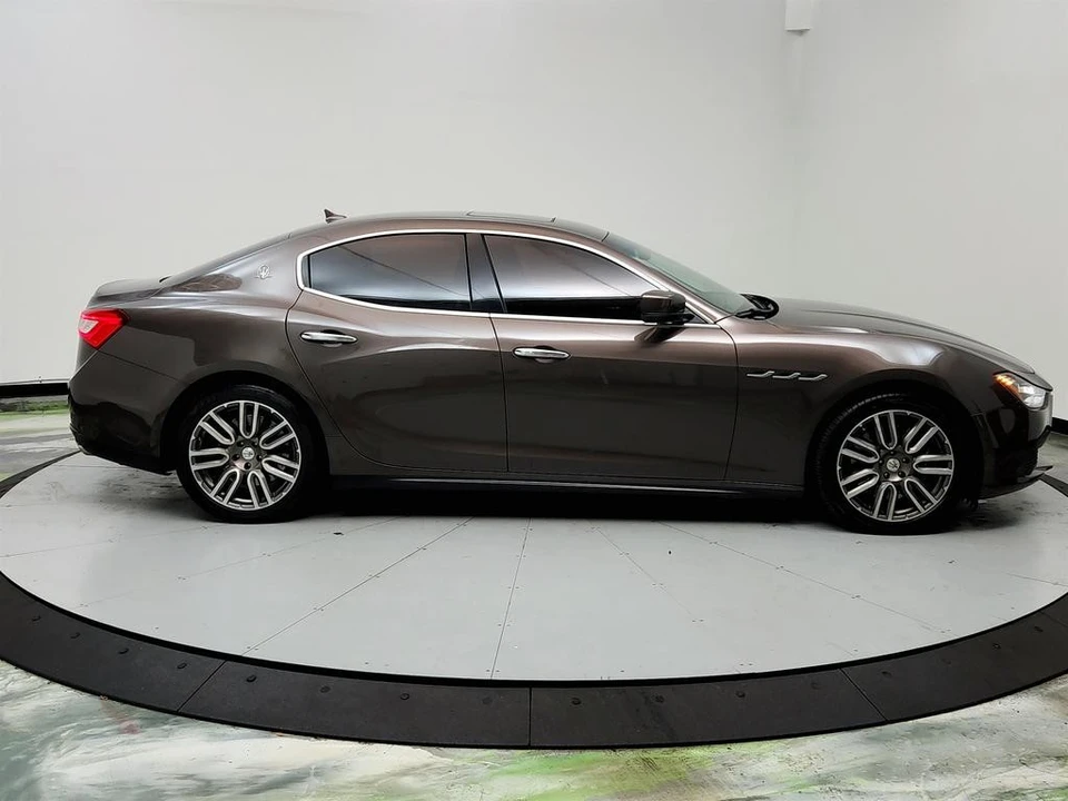 2016 Maserati Ghibli 3rd Gen - Image 4 of 12