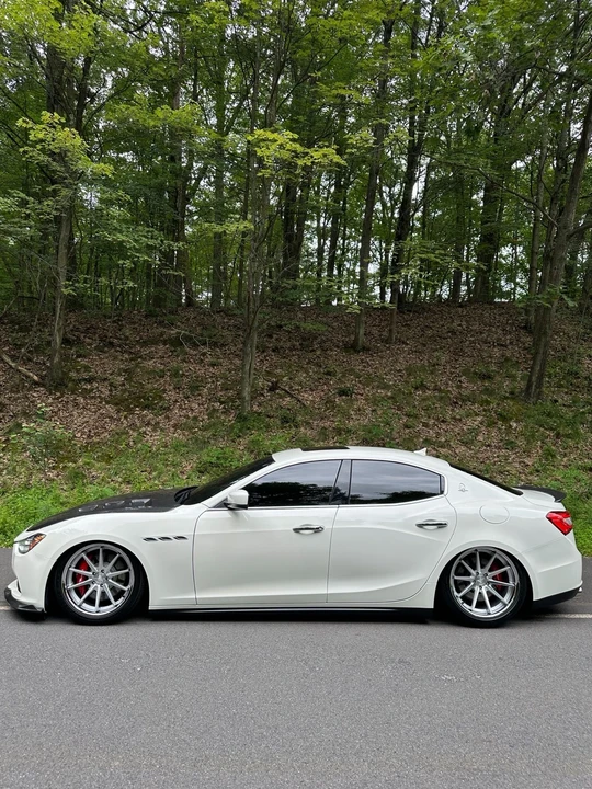 2016 Maserati Ghibli 3rd Gen - Image 3 of 21