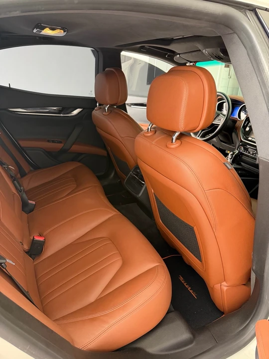 2016 Maserati Ghibli 3rd Gen - Image 15 of 21