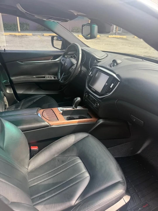 2016 Maserati - Image 10 of 14