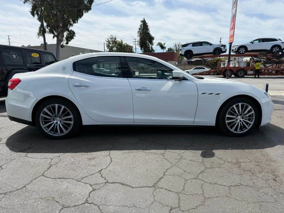 2016 Maserati Ghibli 3rd Gen - Image 4 of 11