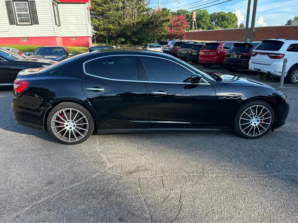 2016 Maserati Ghibli 3rd Gen - Image 9 of 20
