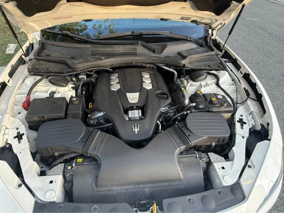 2016 Maserati Ghibli 3rd Gen - Image 13 of 18
