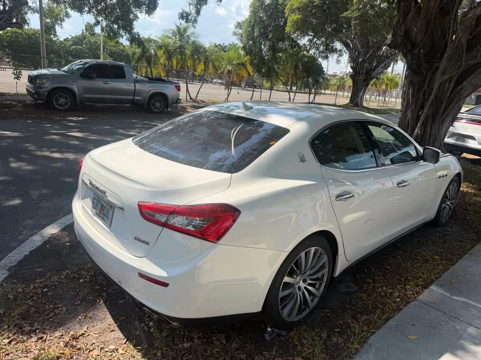 2016 Maserati Ghibli 3rd Gen - Image 4 of 4