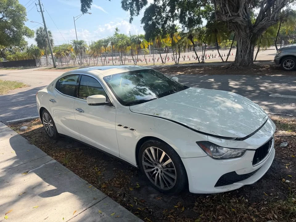 2016 Maserati Ghibli 3rd Gen - Image 2 of 4