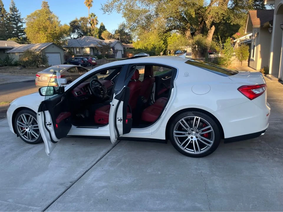 2016 Maserati Ghibli 3rd Gen - Image 11 of 19