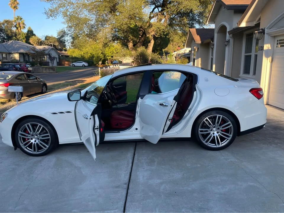 2016 Maserati Ghibli 3rd Gen - Image 10 of 19