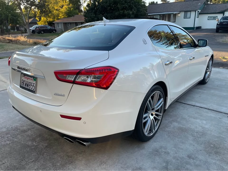 2016 Maserati Ghibli 3rd Gen - Image 2 of 19