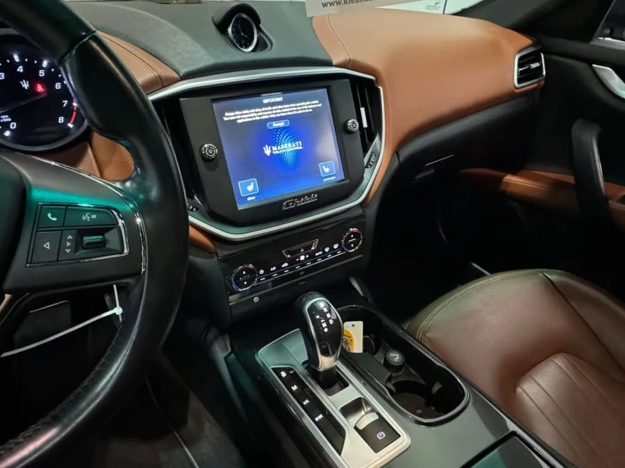 2016 Maserati Ghibli 3rd Gen - Image 5 of 10