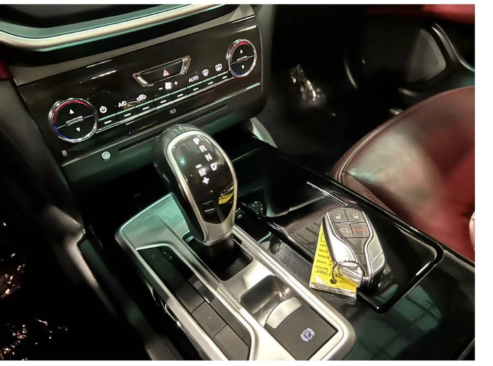 2016 Maserati Ghibli 3rd Gen - Image 2 of 9