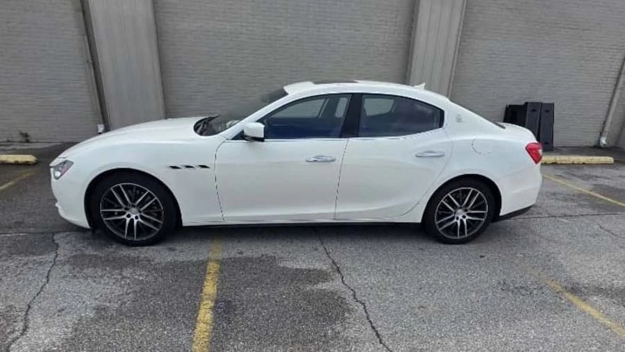 2016 Maserati Ghibli 3rd Gen - Image 2 of 15