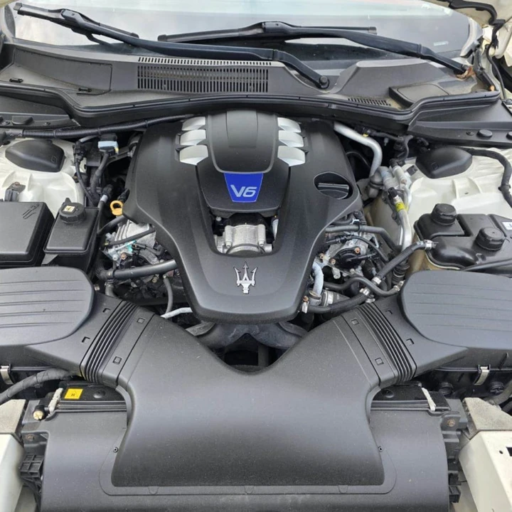 2016 Maserati Ghibli 3rd Gen - Image 15 of 15