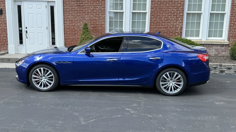 2016 Maserati Ghibli 3rd Gen - Image 2 of 9