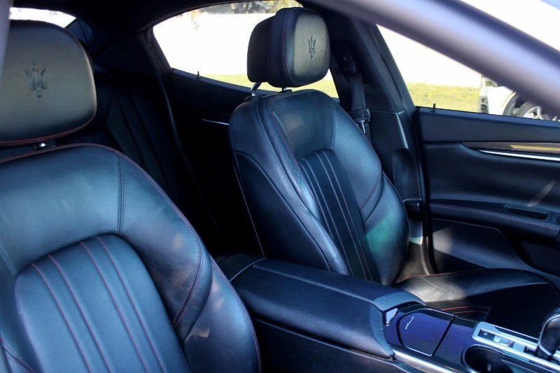 2016 Maserati Ghibli 3rd Gen - Image 17 of 19