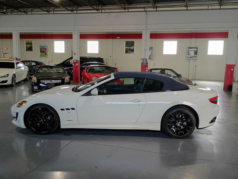 2016 Maserati GranTurismo 1st Gen - Image 2 of 12