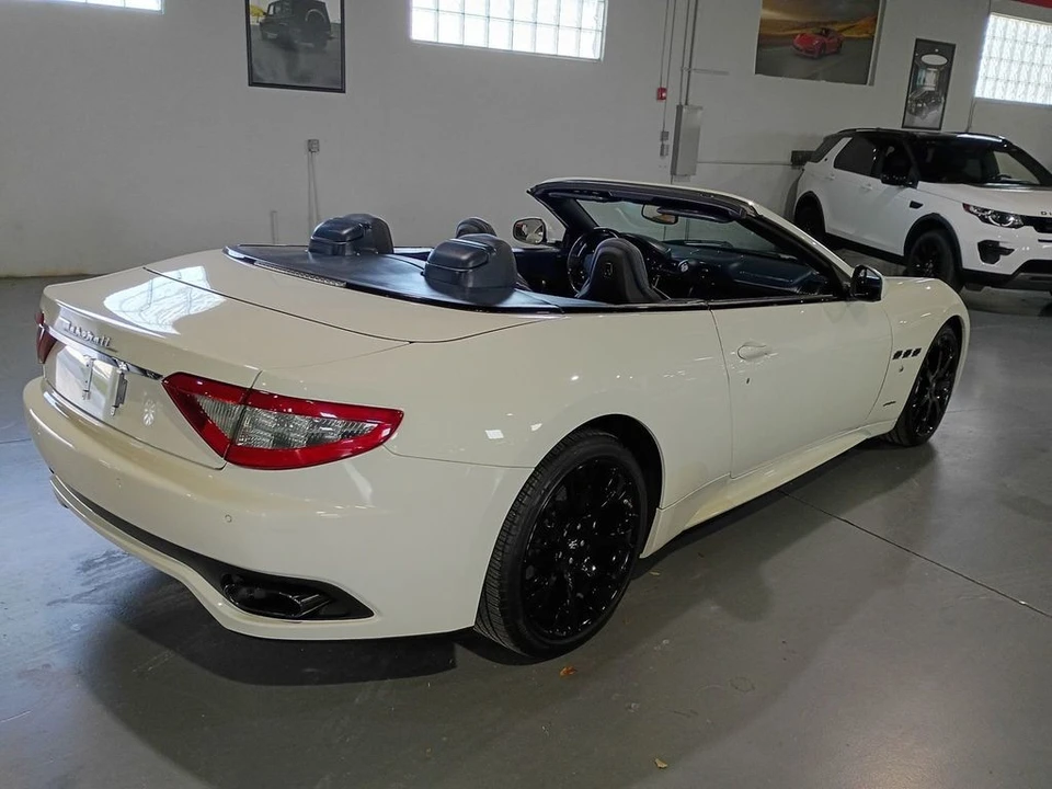 2016 Maserati GranTurismo 1st Gen - Image 8 of 12