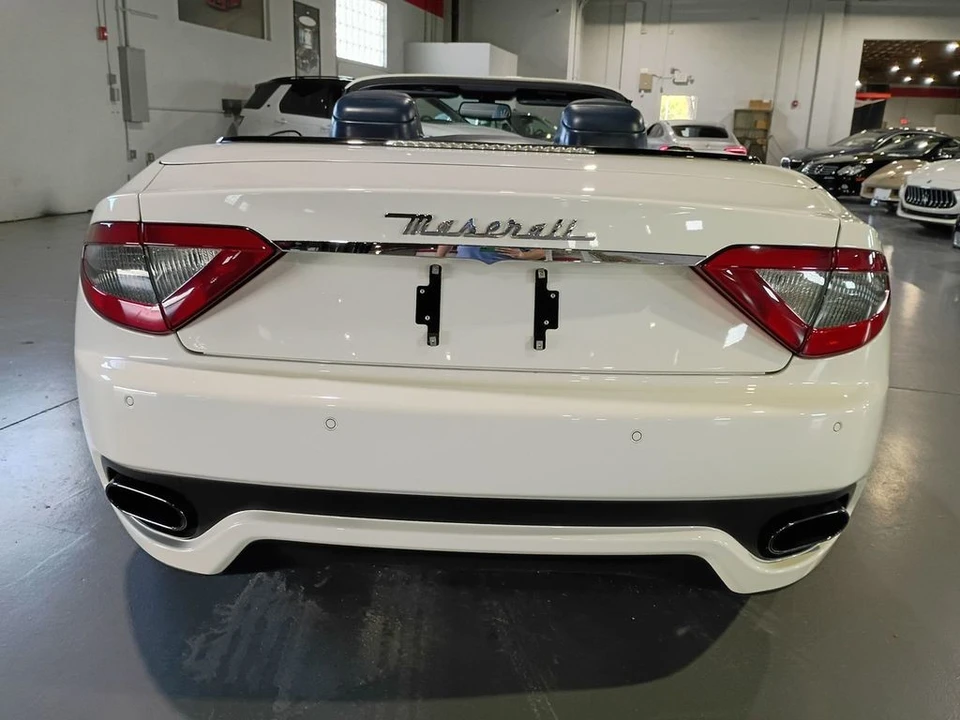 2016 Maserati GranTurismo 1st Gen - Image 5 of 12